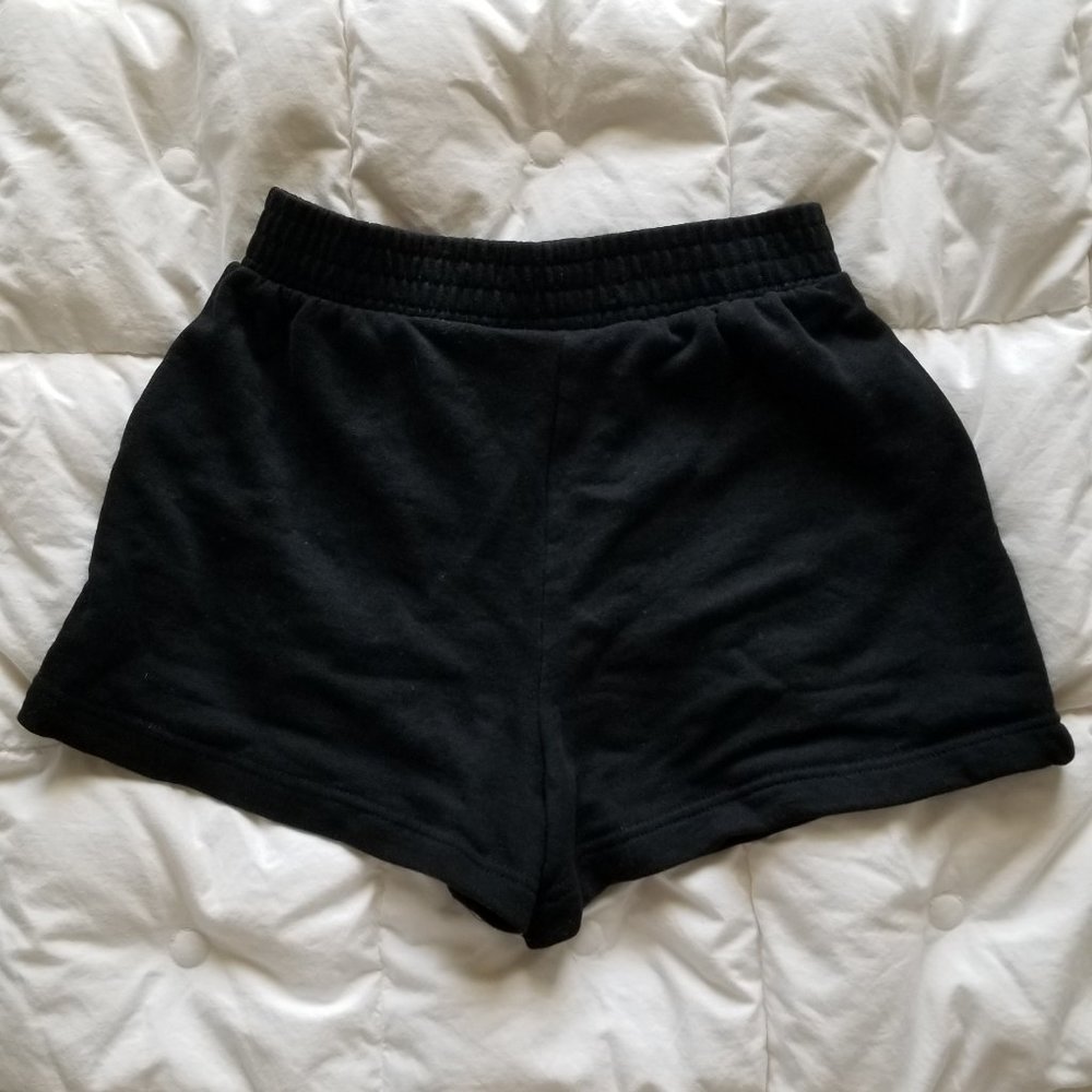 LIKE NEW ZARA plush shorts, black S